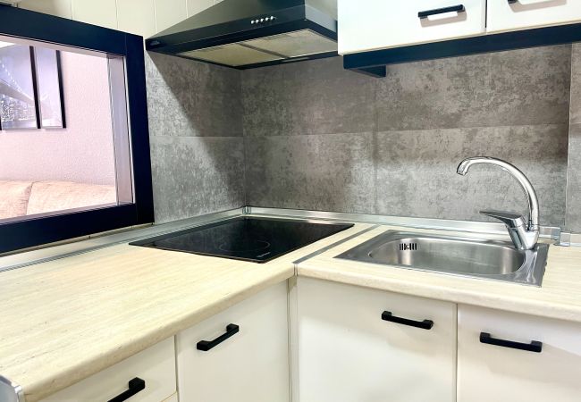 Apartamento en Benidorm - Luminoso apartamento en Torre Estoril Apartamento en Benidorm - Luminoso apartamento en Torre Estoril