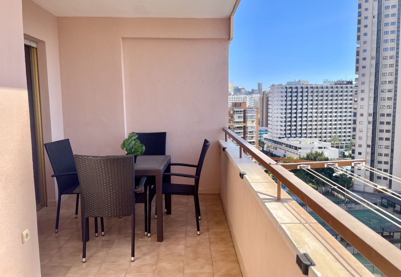 Apartamento en Benidorm - Luminoso apartamento en Torre Estoril