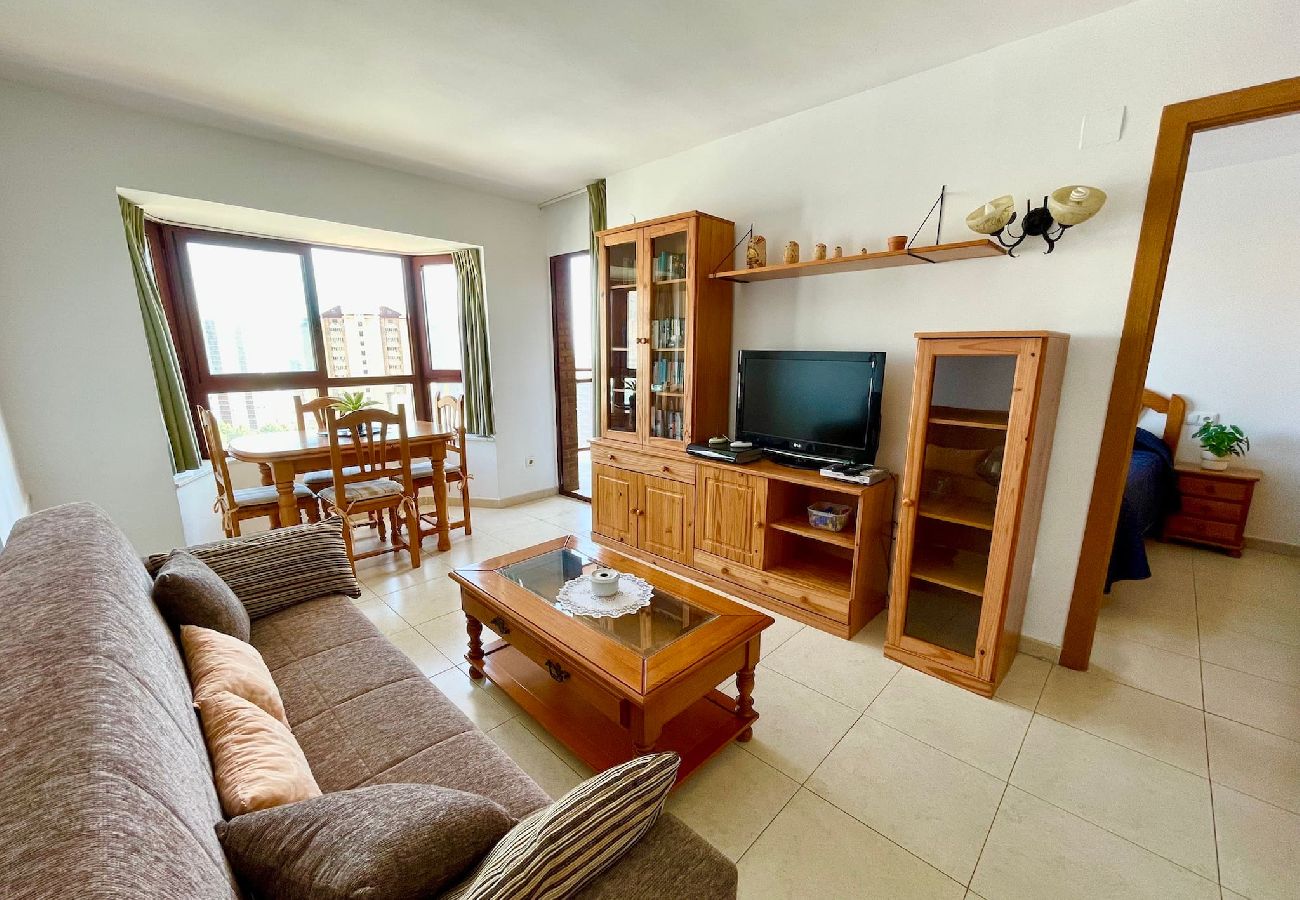 Apartamento en Benidorm - Apartamento con piscina y vistas en Torremar