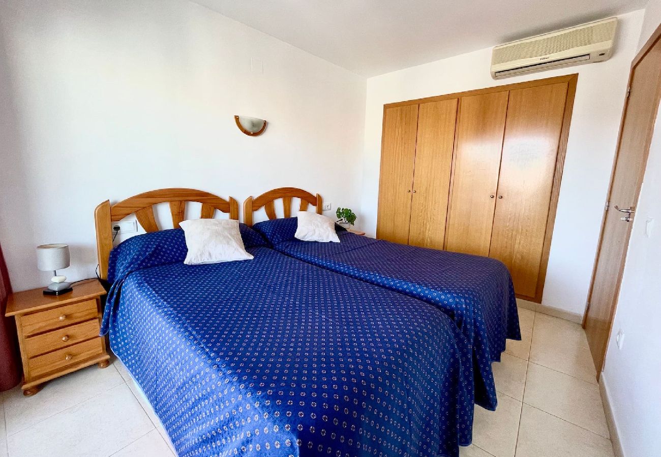 Apartamento en Benidorm - Apartamento con piscina y vistas en Torremar