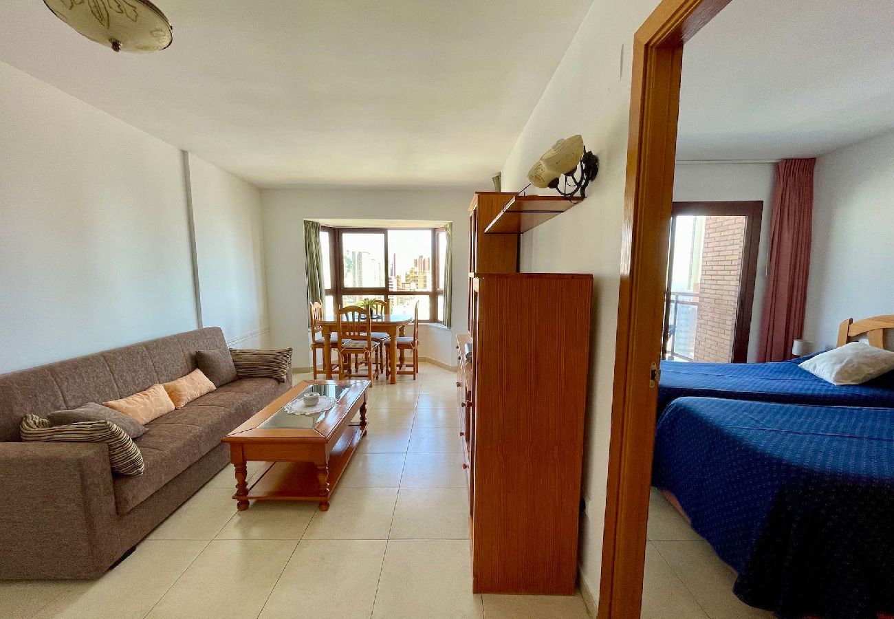 Apartamento en Benidorm - Apartamento con piscina y vistas en Torremar