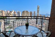 Apartamento en Benidorm - Apartamento con piscina y vistas en Torremar