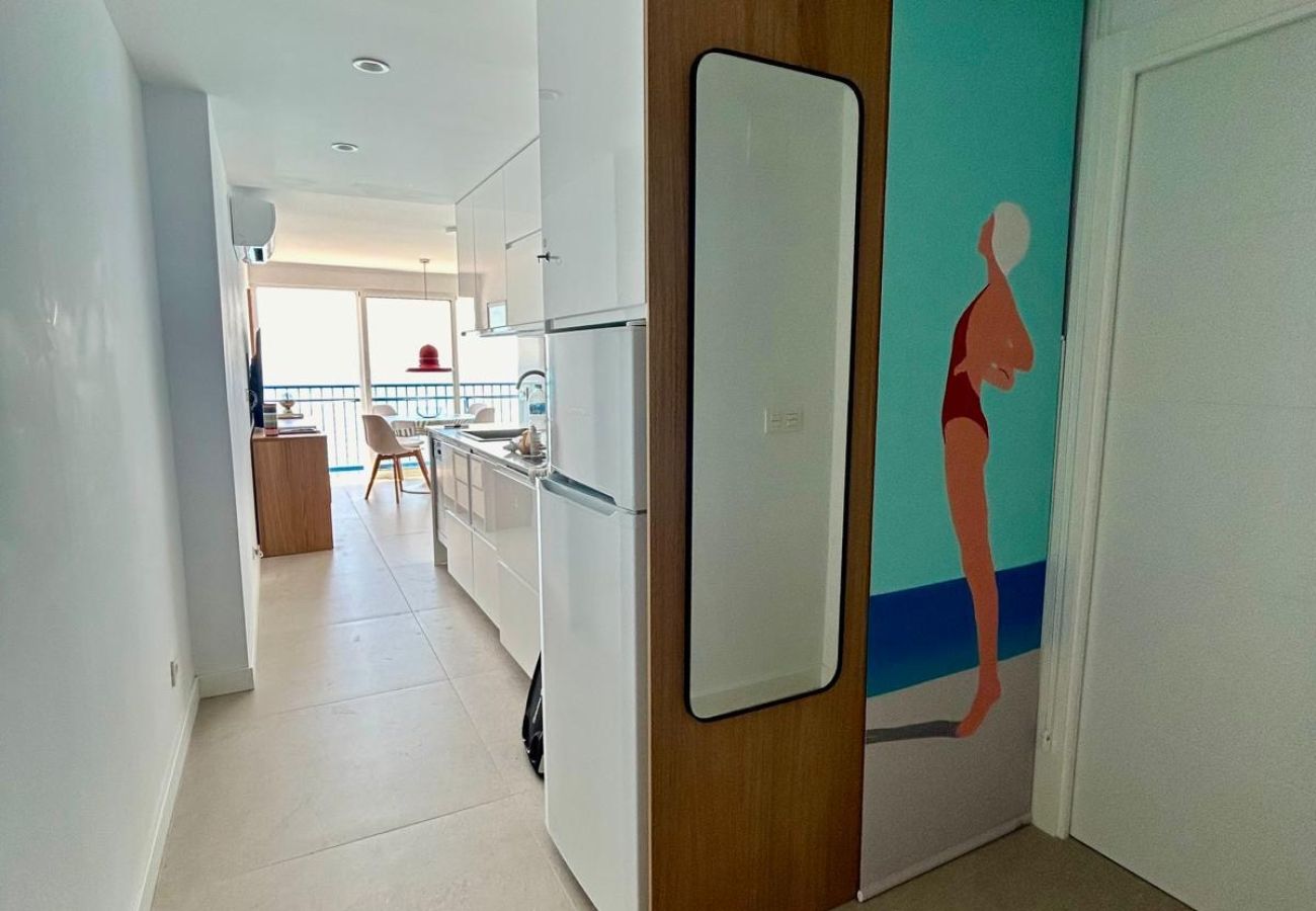 Estudio en Benidorm - Estudio en primera línea en Playa Levante