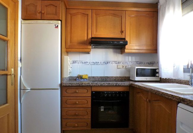 Apartamento en Benidorm - Apartamento de dos dormitorios con piscina  Apartamento en Benidorm - Apartamento de dos dormitorios con piscina