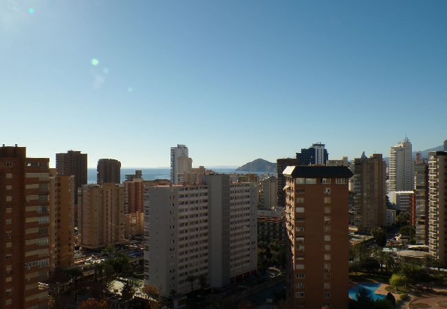 Apartamento en Benidorm - Apartamento de dos dormitorios con piscina  Apartamento en Benidorm - Apartamento de dos dormitorios con piscina