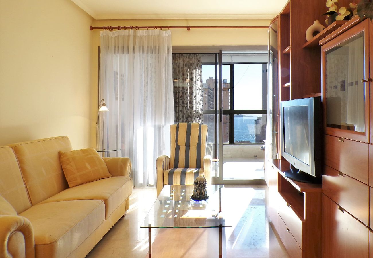 Apartamento en Benidorm - Apartamento de dos dormitorios con piscina 