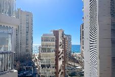 Apartamento en Benidorm - Apartamento de dos dormitorios, piscina y parking