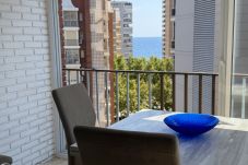 Apartamento en Benidorm - Apartamento de dos dormitorios, piscina y parking