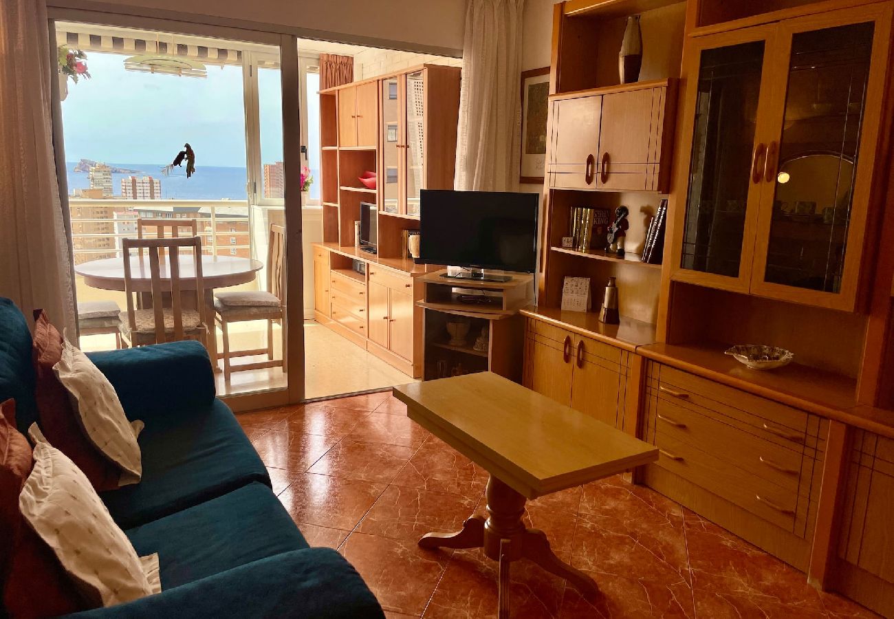 Apartamento en Benidorm - Apartamento La Pinta con terraza y vistas al mar 