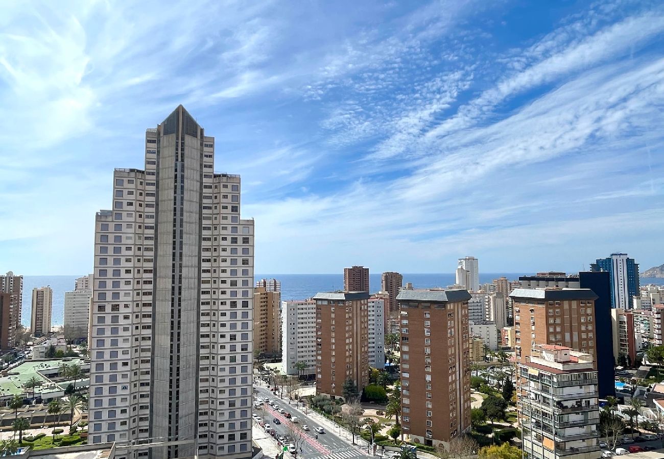 Apartamento en Benidorm - Apartamento La Niña 16 con piscina y vistas al mar 