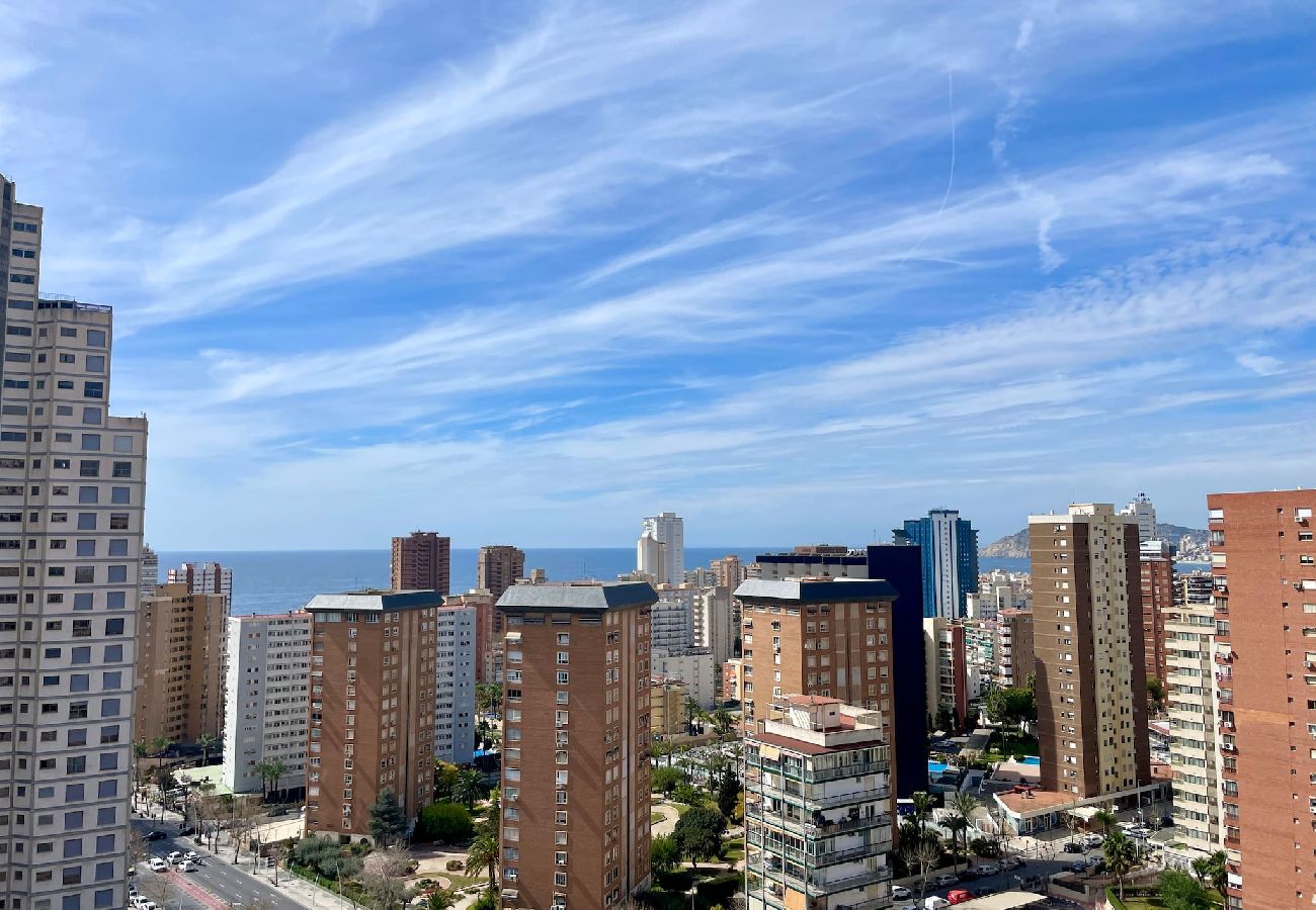 Apartamento en Benidorm - Apartamento La Niña 16 con piscina y vistas al mar 