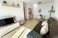 Apartamento en Benidorm - Encantador apartamento con parking y piscina