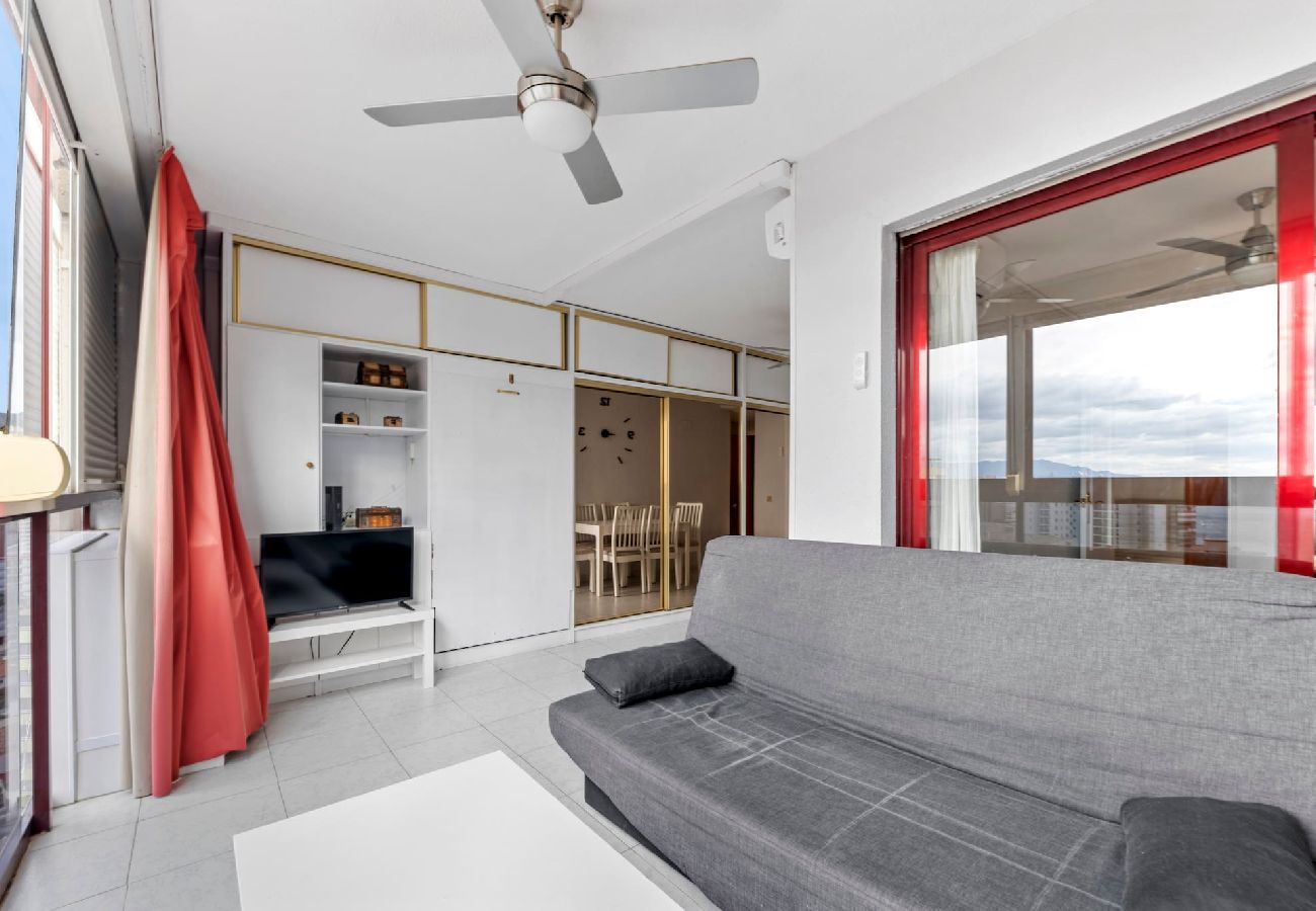 Apartamento en Benidorm - Amplio y luminoso apartamento en Gemelos 15