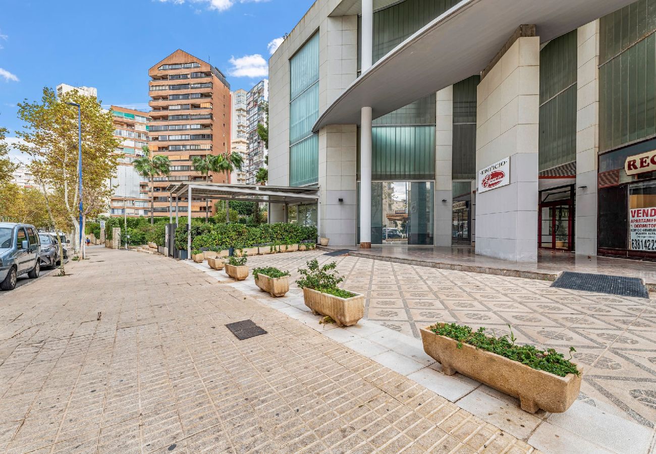 Apartamento en Benidorm - Amplio y luminoso apartamento en Gemelos 15