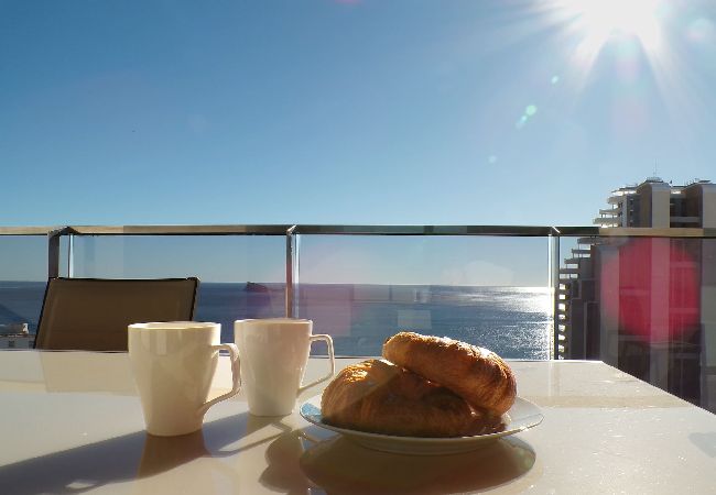 Apartamento en Benidorm - Lujoso apartamento Sunset Waves  Apartamento en Benidorm - Lujoso apartamento Sunset Waves