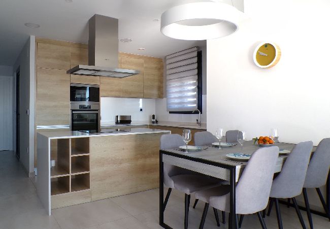 Apartamento en Benidorm - Lujoso apartamento Sunset Waves  Apartamento en Benidorm - Lujoso apartamento Sunset Waves