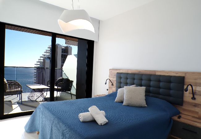 Apartamento en Benidorm - Lujoso apartamento Sunset Waves  Apartamento en Benidorm - Lujoso apartamento Sunset Waves