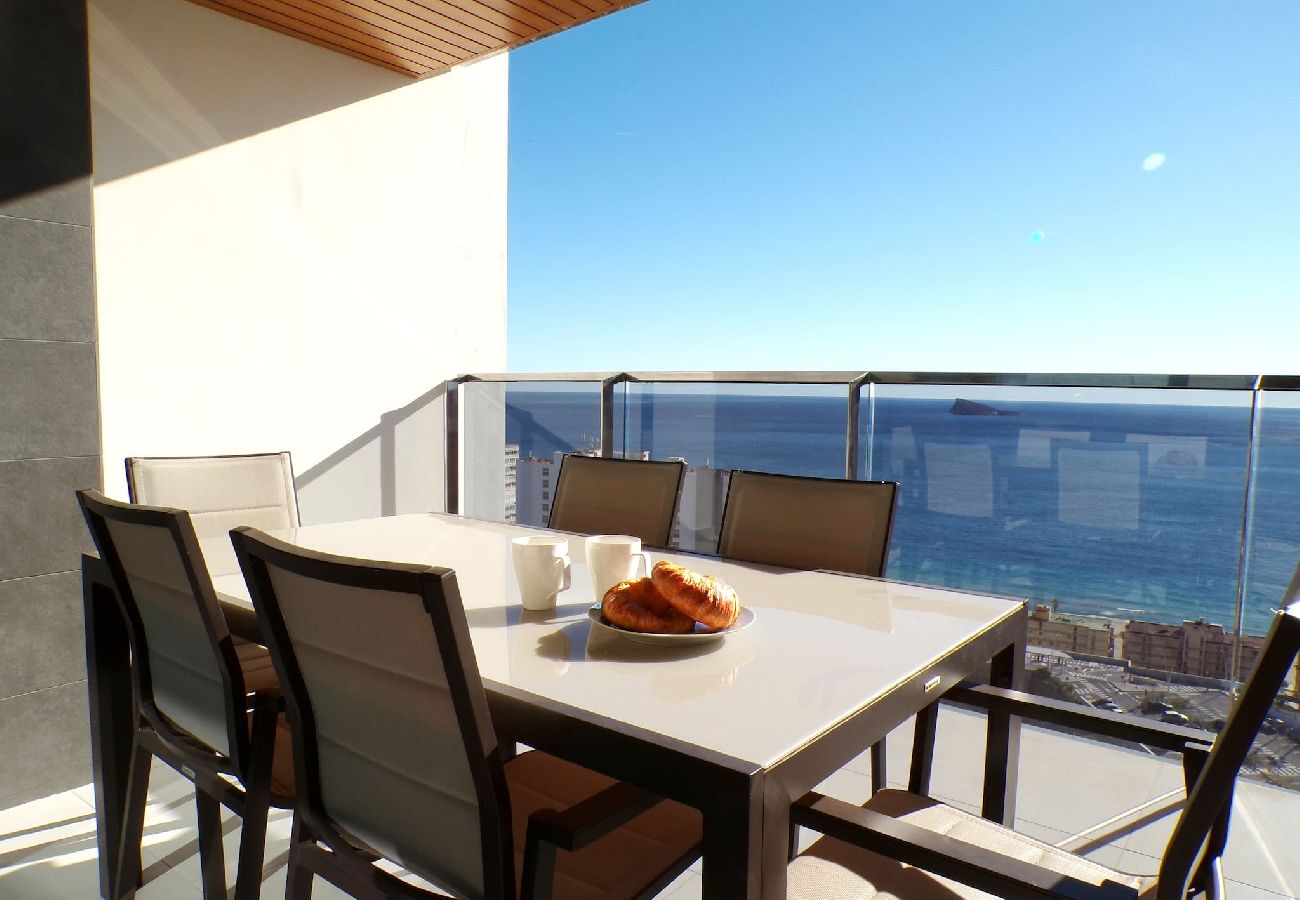 Apartamento en Benidorm - Lujoso apartamento Sunset Waves 