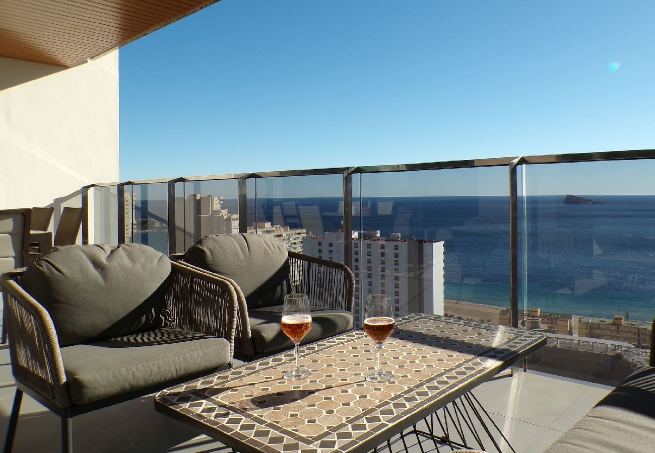 Apartamento en Benidorm - Lujoso apartamento Sunset Waves 