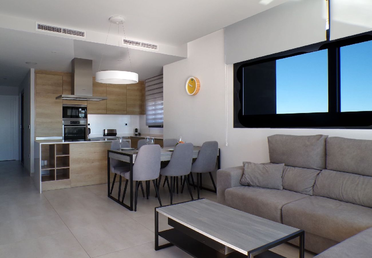 Apartamento en Benidorm - Lujoso apartamento Sunset Waves 