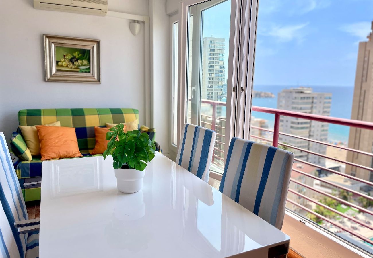 Apartamento en Benidorm - Apartamento El Circo con vistas al mar en Benidorm 