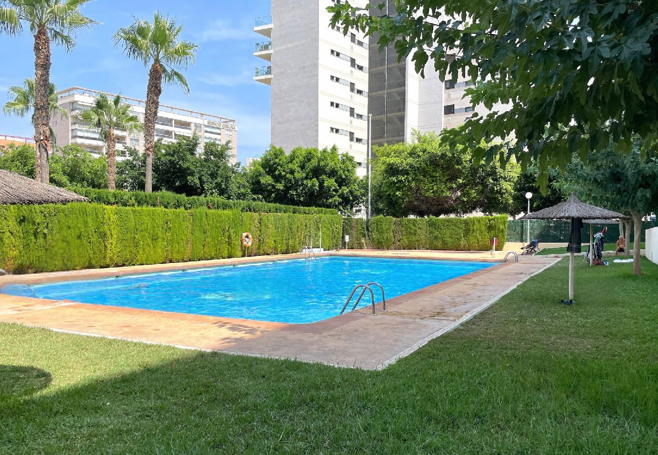 Apartamento en Villajoyosa - Cómodo apartamento de 2 dormitorios La Cala Beach 