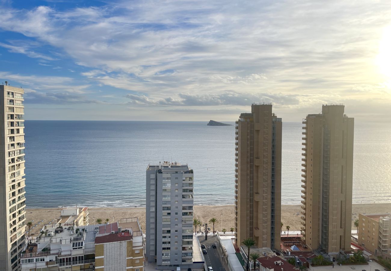 Apartamento en Benidorm - Apartamento con jacuzzi, sauna, gimnasio y piscina