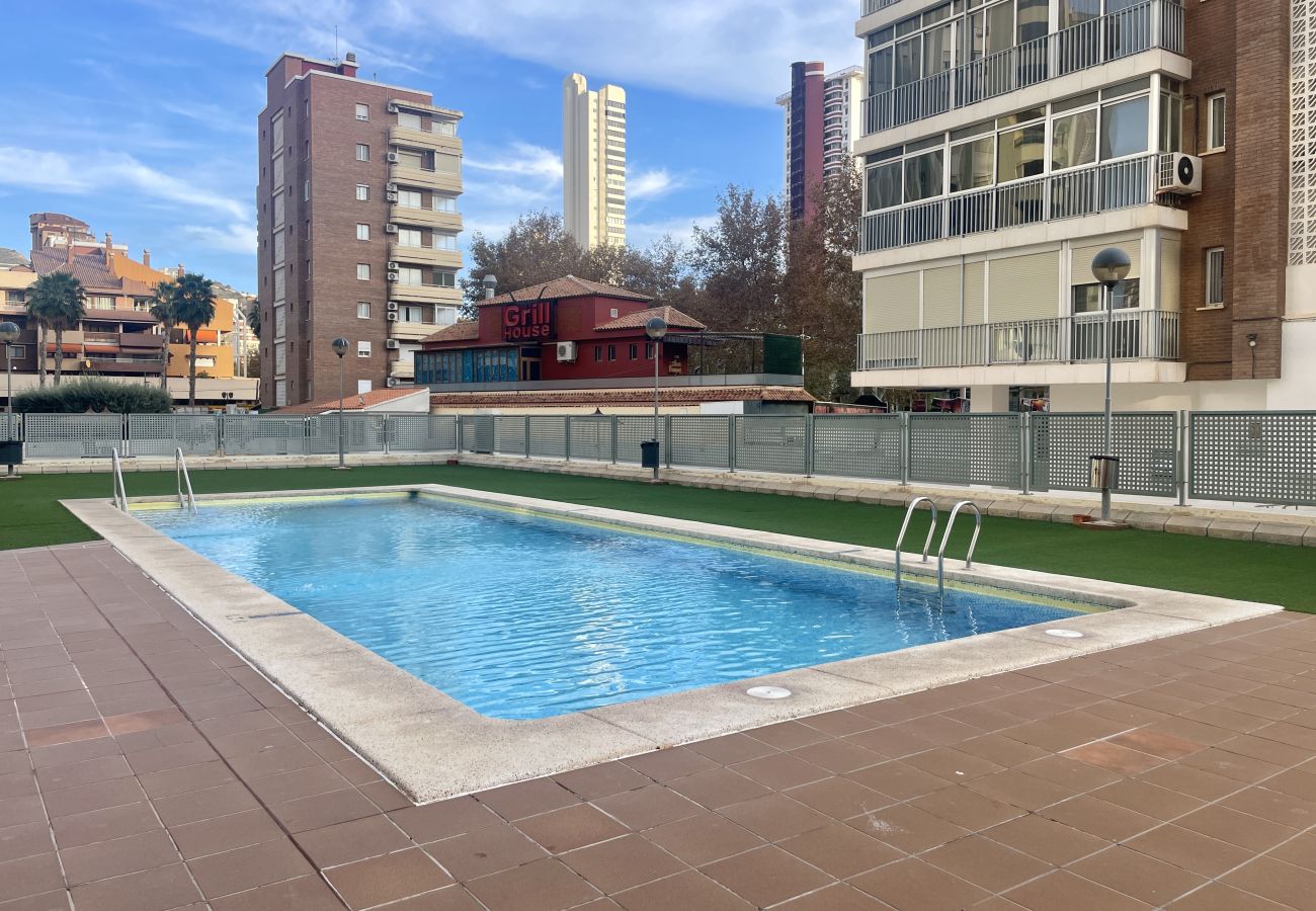 Apartamento en Benidorm - Apartamento con jacuzzi, sauna, gimnasio y piscina