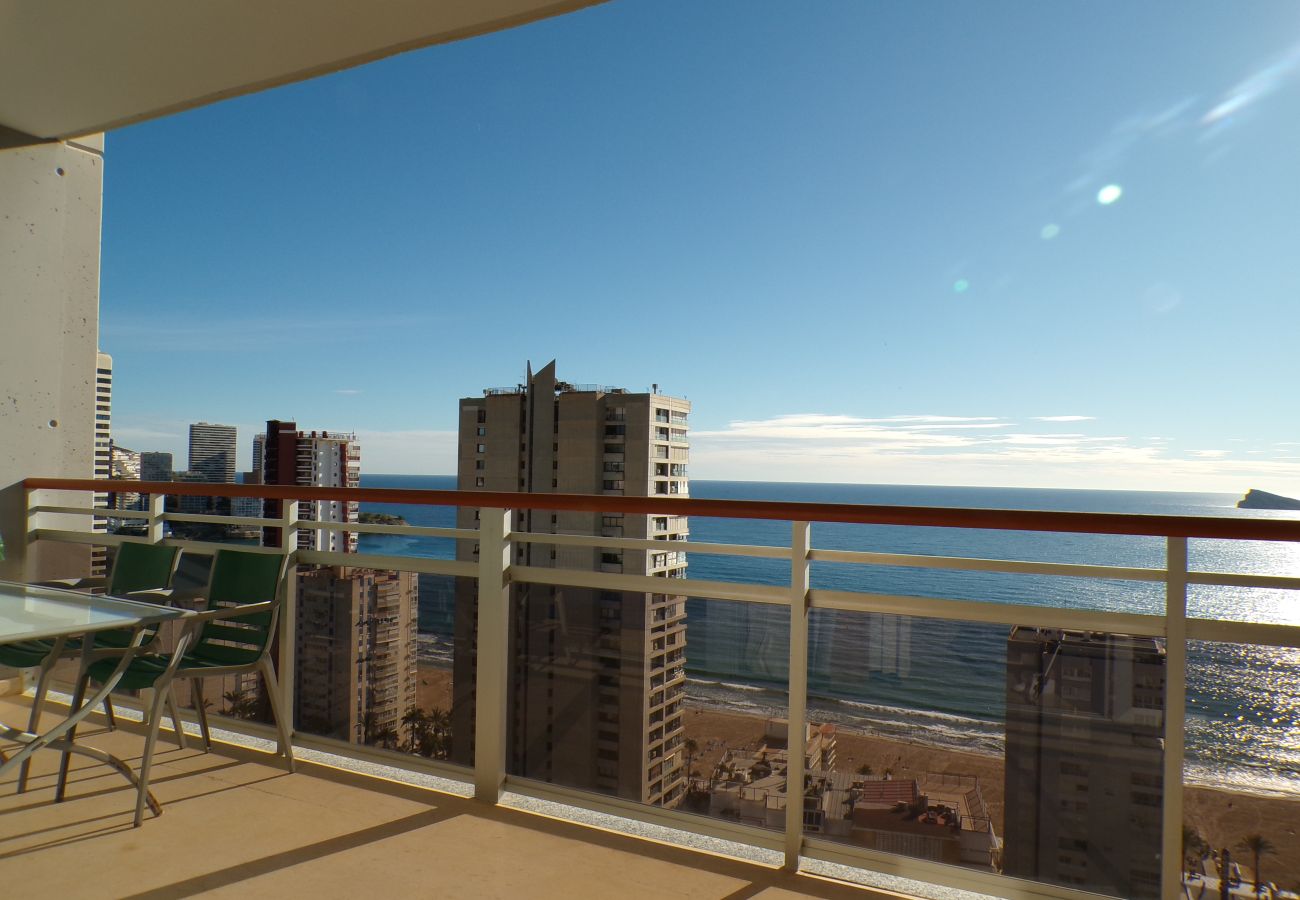 Apartamento en Benidorm - Apartamento con jacuzzi, sauna, gimnasio y piscina