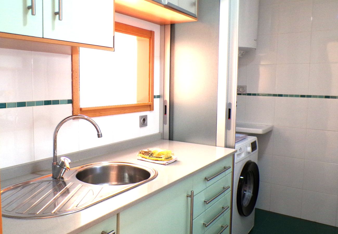 Apartamento en Benidorm - Apartamento con jacuzzi, sauna, gimnasio y piscina