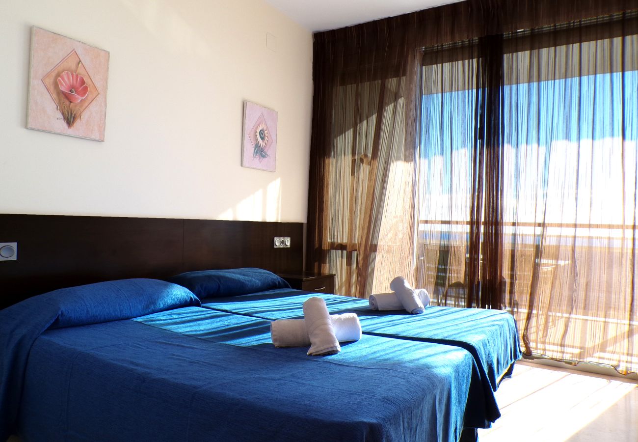 Apartamento en Benidorm - Apartamento con jacuzzi, sauna, gimnasio y piscina