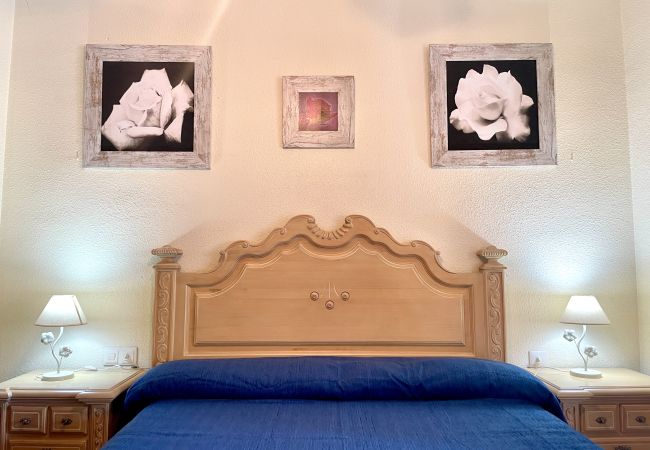 Apartamento en Benidorm - Apartamento de 2 dormitorios frente al mercado de Benidorm Apartamento en Benidorm - Apartamento de 2 dormitorios frente al mercado de Benidorm