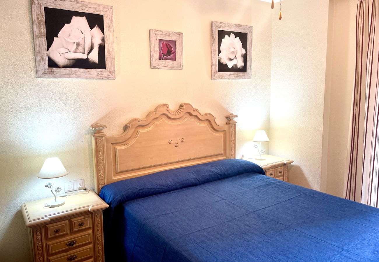 Apartamento en Benidorm - Apartamento de 2 dormitorios frente al mercado de Benidorm