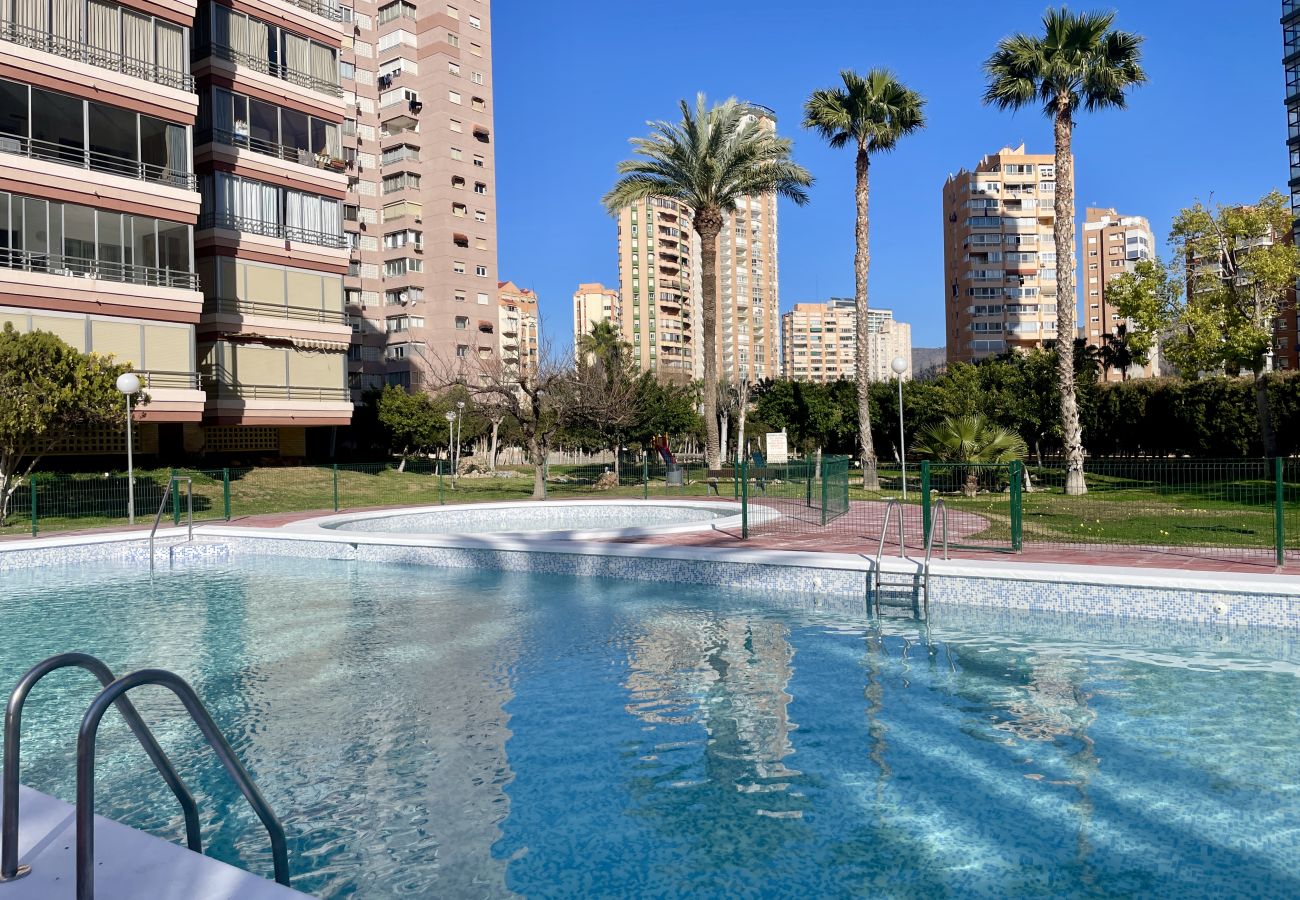 Apartamento en Benidorm - Apartamento de 2 dormitorios frente al mercado de Benidorm