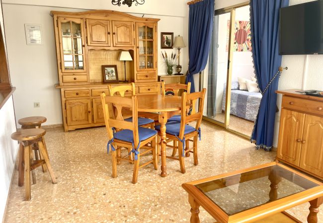 Apartamento en Benidorm - Apartamento de dos dormitorios y un baño en Mariscal 5  Apartamento en Benidorm - Apartamento de dos dormitorios y un baño en Mariscal 5