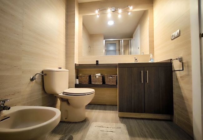 Apartamento en Benidorm - Maravilloso apartamento junto a la Cala Almadraba Apartamento en Benidorm - Maravilloso apartamento junto a la Cala Almadraba