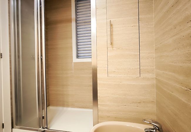 Apartamento en Benidorm - Maravilloso apartamento junto a la Cala Almadraba Apartamento en Benidorm - Maravilloso apartamento junto a la Cala Almadraba