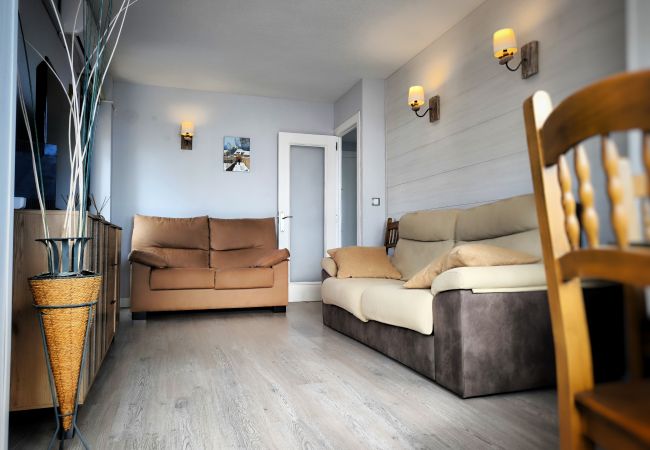 Apartamento en Benidorm - Maravilloso apartamento junto a la Cala Almadraba Apartamento en Benidorm - Maravilloso apartamento junto a la Cala Almadraba