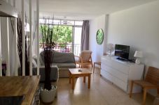 Apartamento en Benidorm - Tu rincón junto al mar – cómodo apartamento a 5 min de la playa