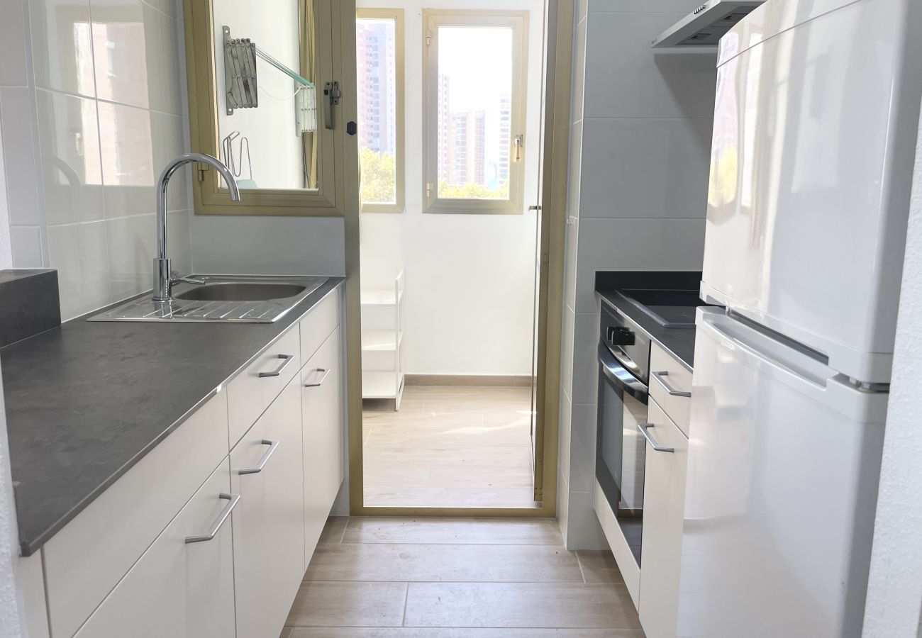 Apartamento en Benidorm - Luminoso apartamento de dos dormitorios  en plena zona Levante Apartamento en Benidorm - Luminoso apartamento de dos dormitorios  en plena zona Levante