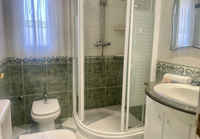 Apartamento en Benidorm - Acogedor apartamento de dos dormitorios en el corazón de Benidorm Apartamento en Benidorm - Acogedor apartamento de dos dormitorios en el corazón de Benidorm