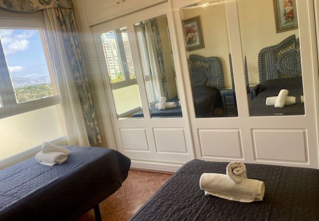 Apartamento en Benidorm - Acogedor apartamento de dos dormitorios en el corazón de Benidorm Apartamento en Benidorm - Acogedor apartamento de dos dormitorios en el corazón de Benidorm