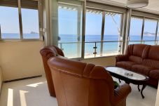 Apartamento en Benidorm - Apartamento para 6 personas en primera línea de Playa de Levante