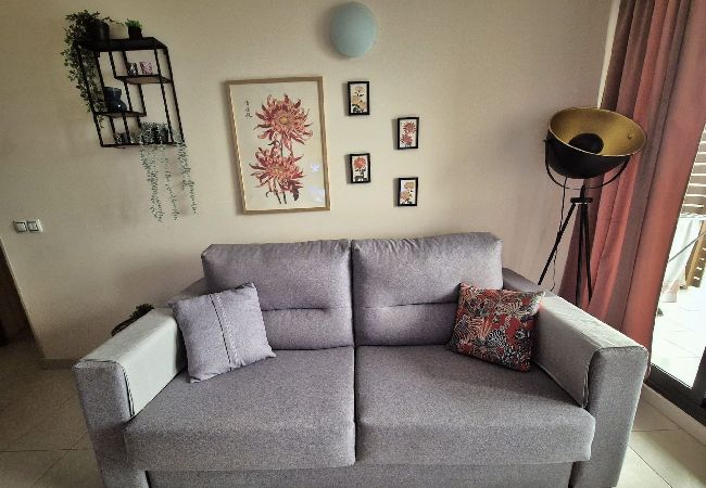 Appartement à Benidorm - Appartement luxueux avec piscine, gym et parking  Appartement à Benidorm - Appartement luxueux avec piscine, gym et parking