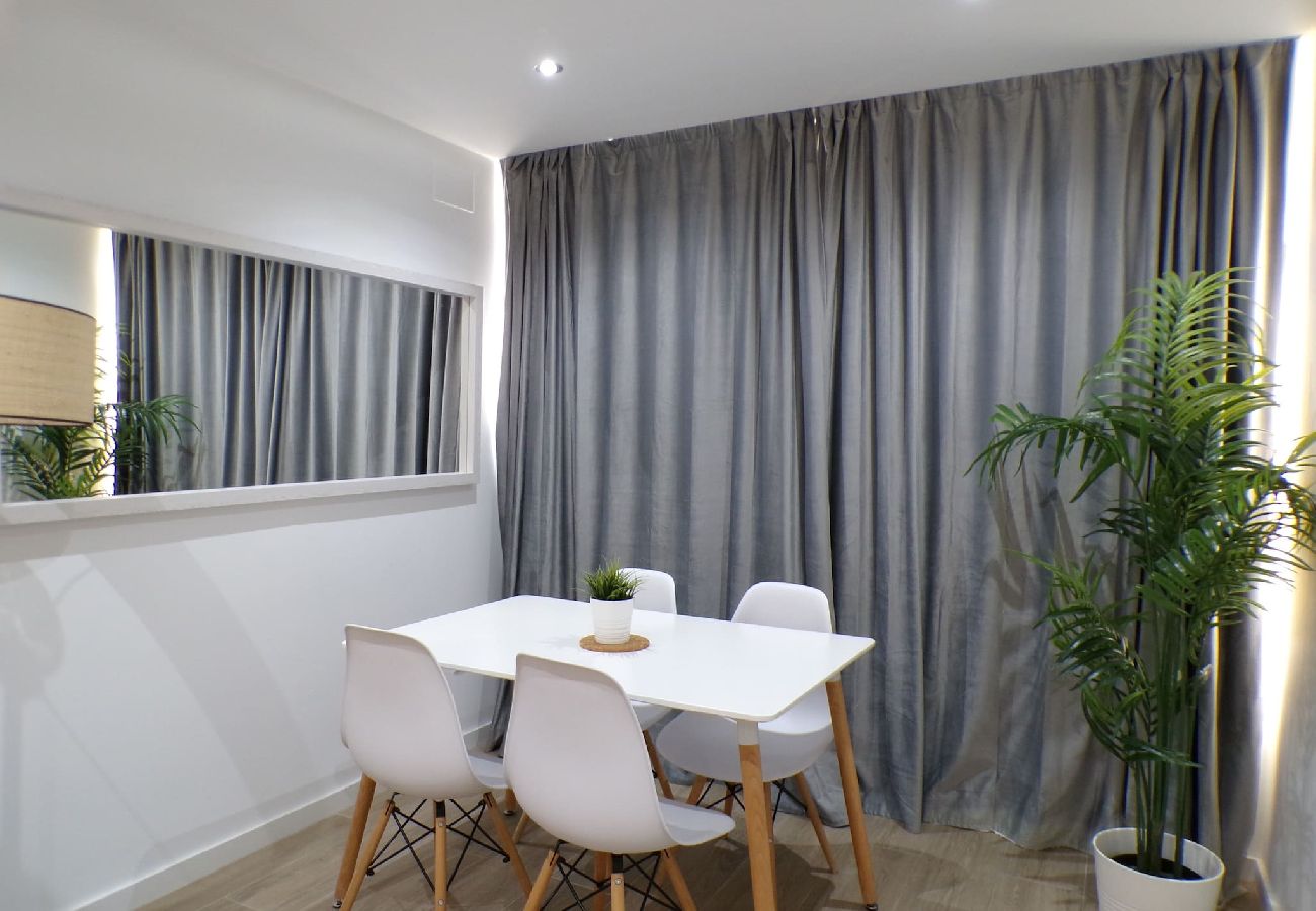 Appartement à Benidorm - Appartement Mariscal 4 entièrement rénové