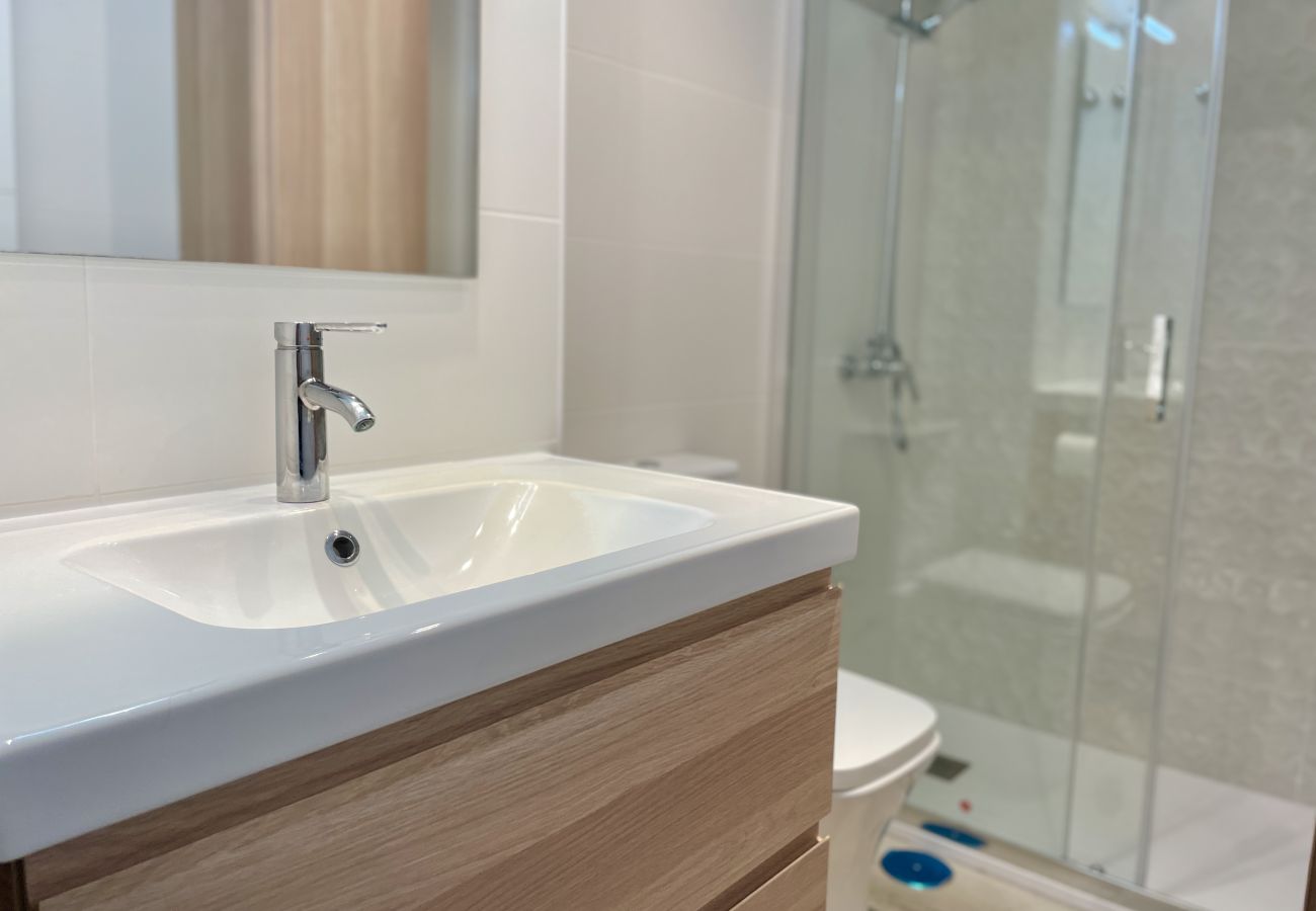 Appartement à Benidorm - Appartement rénové à Gemelos 4