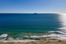Appartement à Benidorm - Bord de mer avec parking privé et gratuit