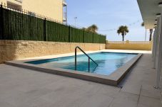 Appartement à Benidorm - Appartement front de mer pour 6 avec 3 salles de bain à Benidorm