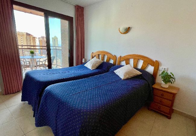 Apartment in Benidorm - Seaview apartment with pool at Torremar Apartment in Benidorm - Seaview apartment with pool at Torremar
