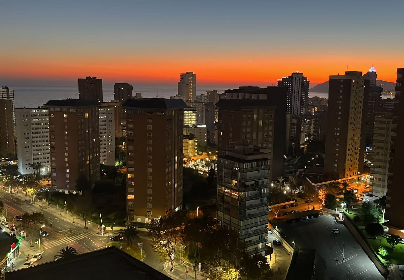 Apartment in Benidorm - Sea view apartment with pool at La Niña 